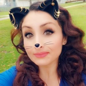 Meet your Posher, Lisette